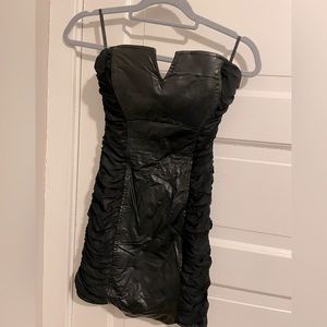 Strapless Bebe dress leather and lace